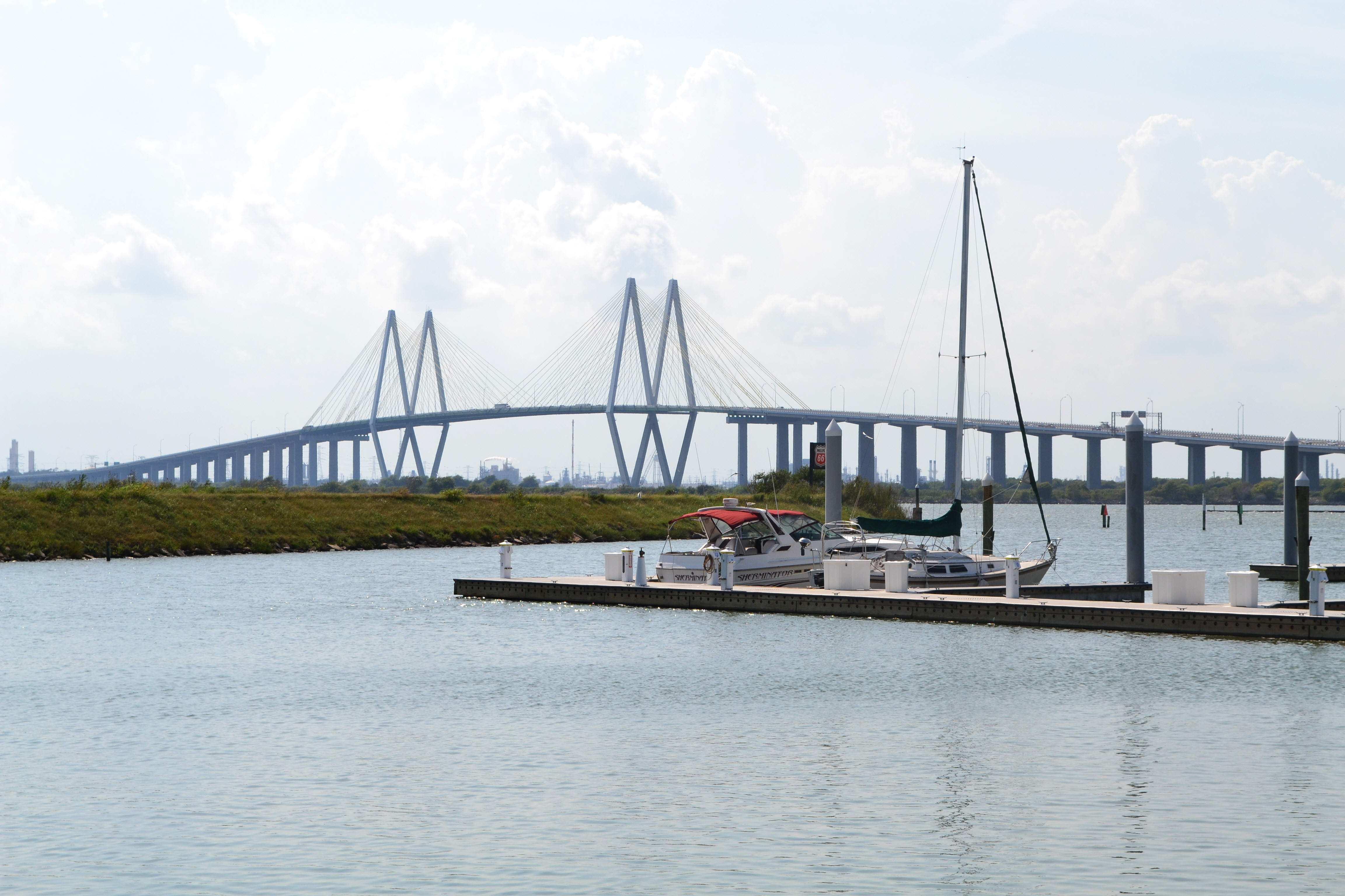 Tennis court services in Baytown, TX